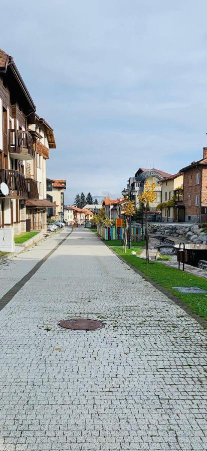 Charming Ski Apartments Near Gondola & Bar Street, Cedar Lodge 1 Complex Bansko Esterno foto