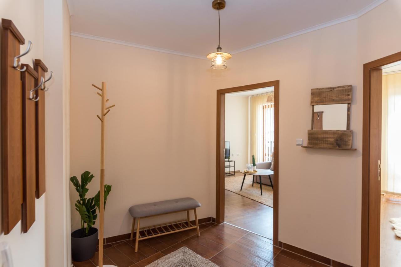 Charming Ski Apartments Near Gondola & Bar Street, Cedar Lodge 1 Complex Bansko Esterno foto