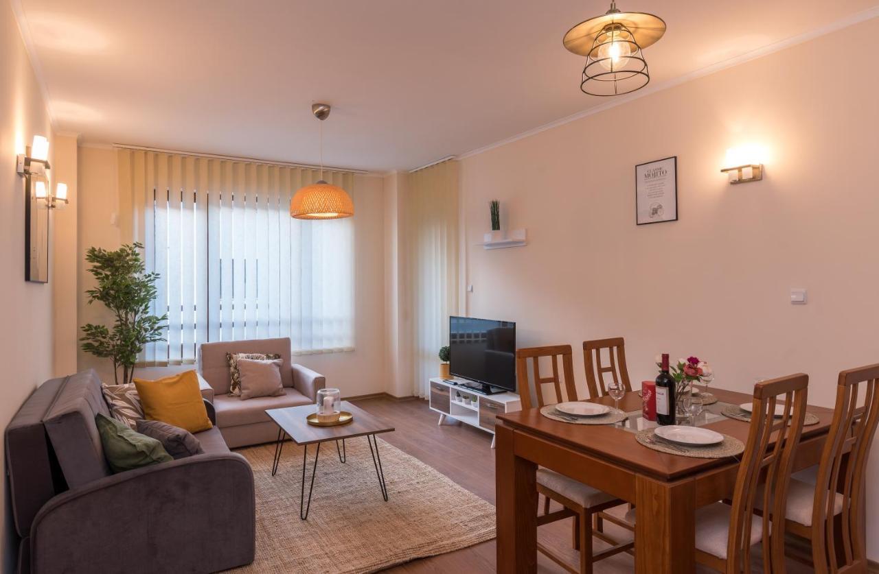 Charming Ski Apartments Near Gondola & Bar Street, Cedar Lodge 1 Complex Bansko Esterno foto